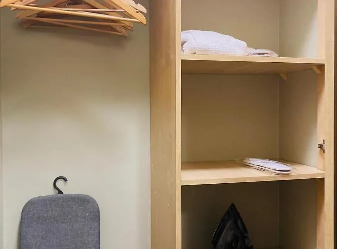 Готель Lotos *