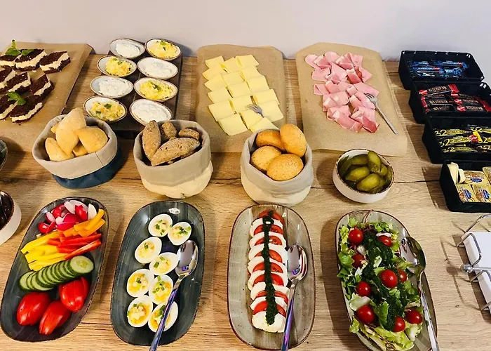 Lotos Готель *